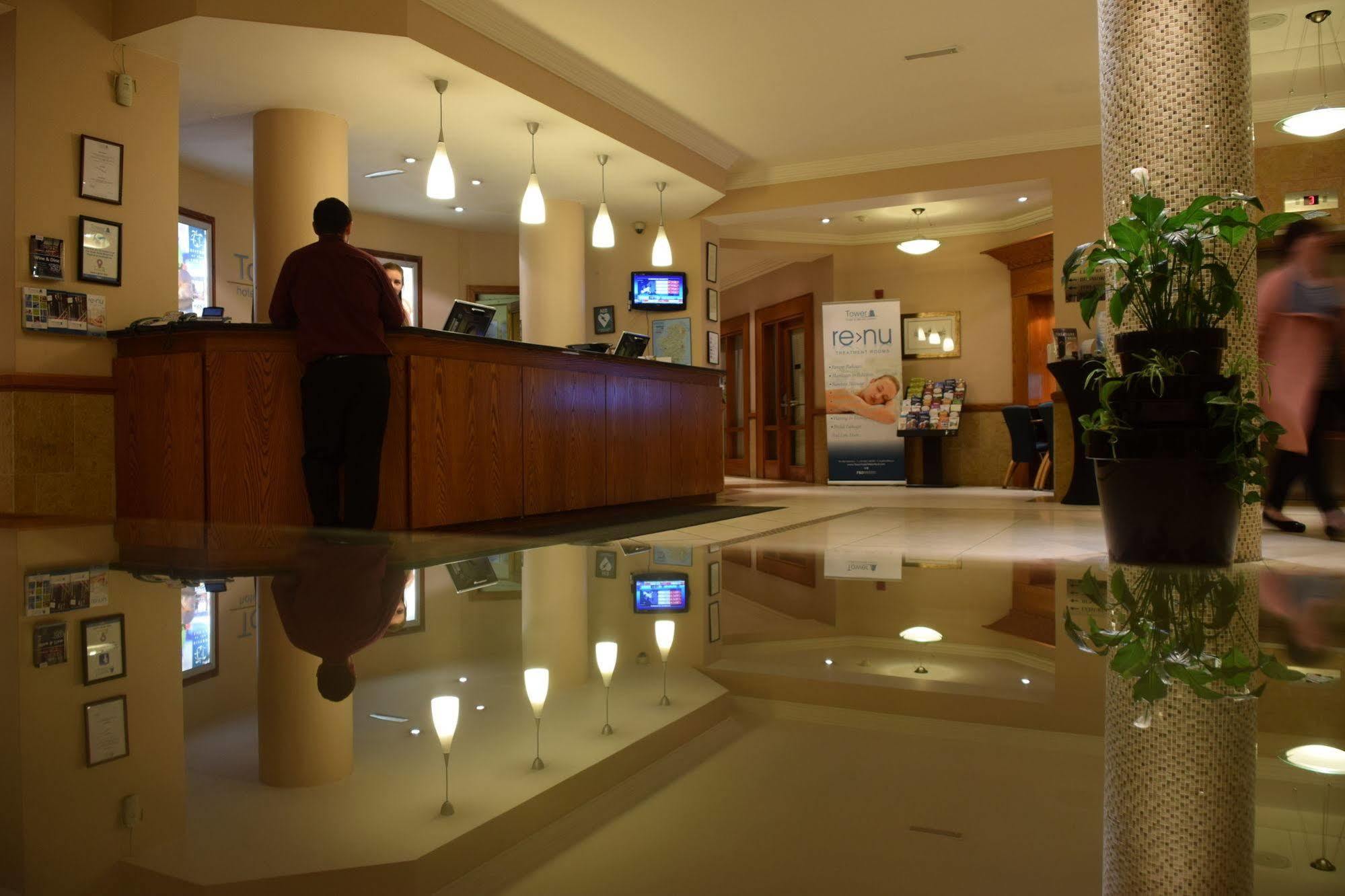 Tower Hotel & Leisure Centre Waterford Kültér fotó